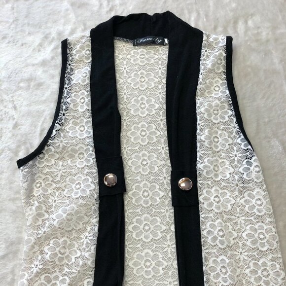 Family Ivory Floral Lace Maxi Beach Cover Up Size XL (fits small) - Picture 3 of 8